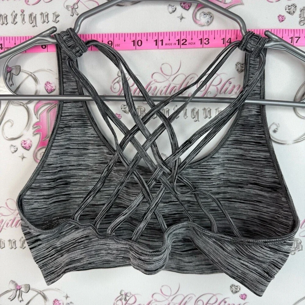 Sports bra strappy criss cross Women’s Gray Space-Dye Strappy Sports Bra